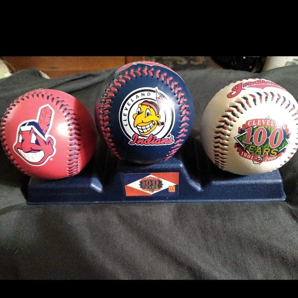 Set of 3 Cleveland Indians 2001 McDonalds 100 Baseball Vintage  Chief Wahoo.